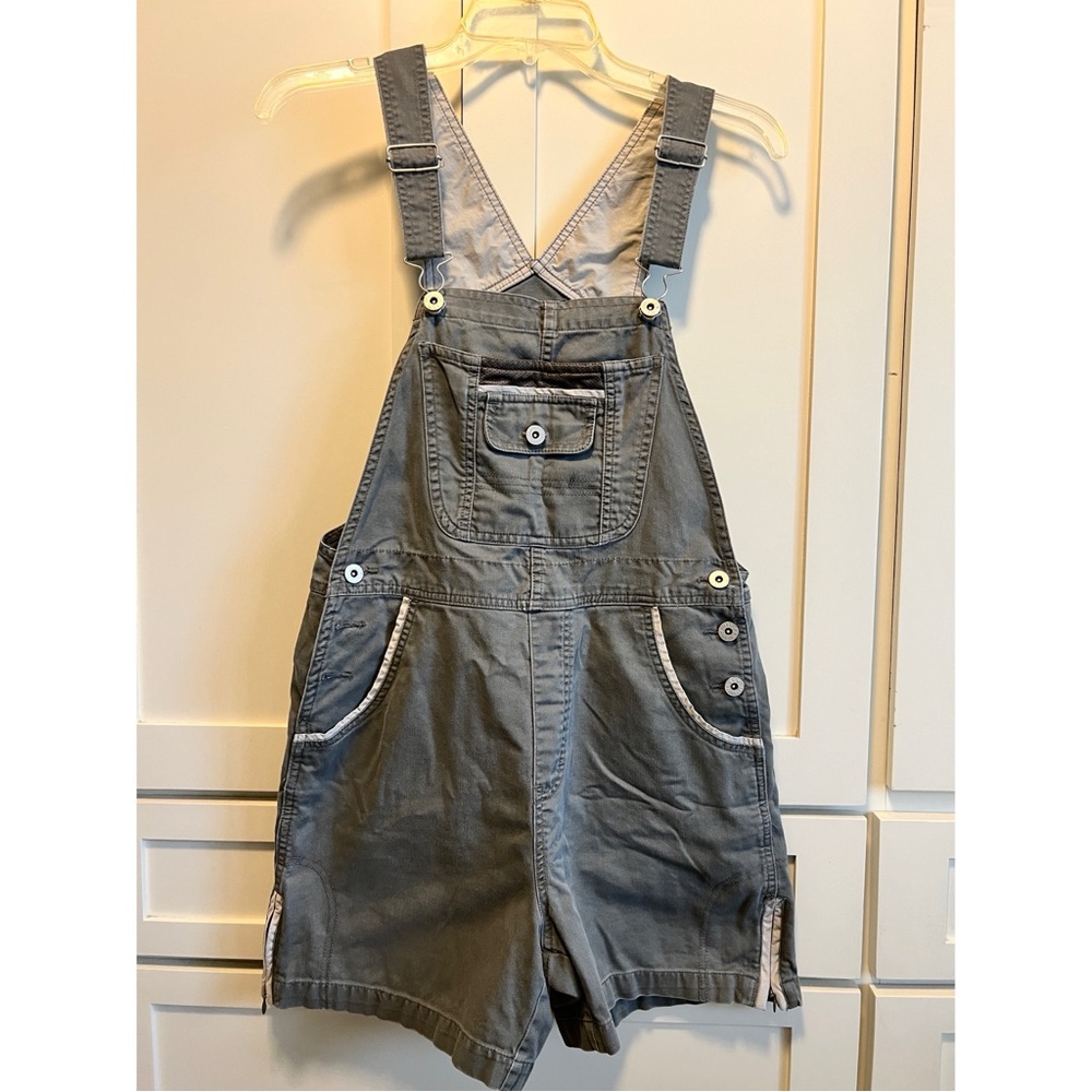 VINTAGE Y2K B.U.M. Equipment Olive Denim Shorteralls